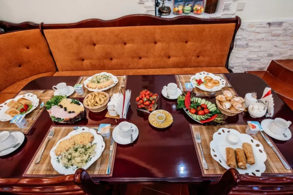 Ресторан в Симферополе - гостиница «Таврическая»